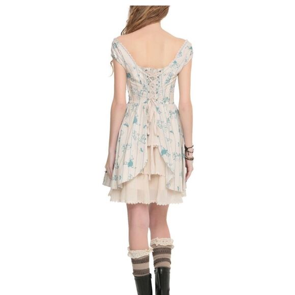 DISNEY HOT TOPIC CINDERELLA PEASANT SWEETHEART DRESS - Picture 2 of 13